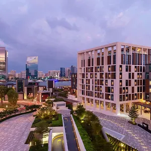 4* Otel Canopy By Hilton Al Seef
